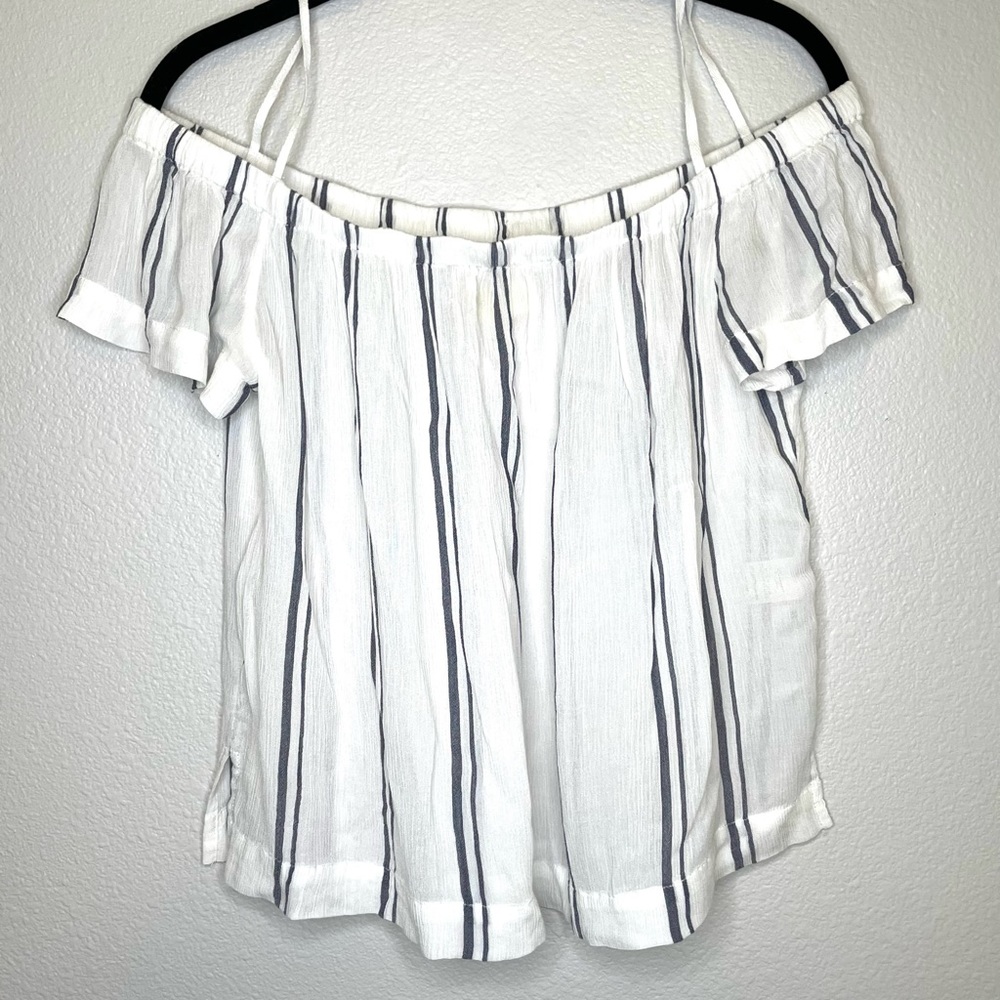 Cloth & Stone • Striped Off Shoulder Top M - Picture 3 of 7
